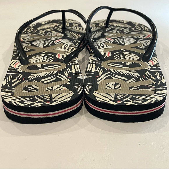 Roxy | Flip Flop Sandals - Picture 7 of 9